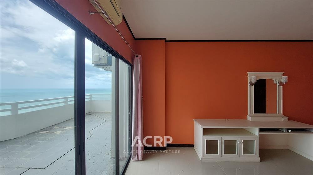 รูป RARE ITEM! ขาย Ultra-Spacious Penthouse วิวทะเลพาโนรามา 180 องศา ชะอำ แกรนด์ คอนโดเทล (00158963) - รูปที่ 10/29