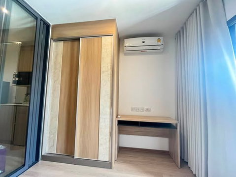 1Bed | 1Bath | MRT Queen Sirikit National Convention Centre | 26.72sqm | THB 20,000/mo | Fl.14 — Life Rama 4 - Asoke Rama 4 - Asoke
