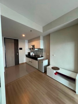1 ห้องนอน | 1 ห้องน้ำ | BTS Wongwian Yai | 38 ตร.ม. | 15,000 บาท/เดือน | ชั้น 31 — Supalai River Resort Charoen Nakhon
