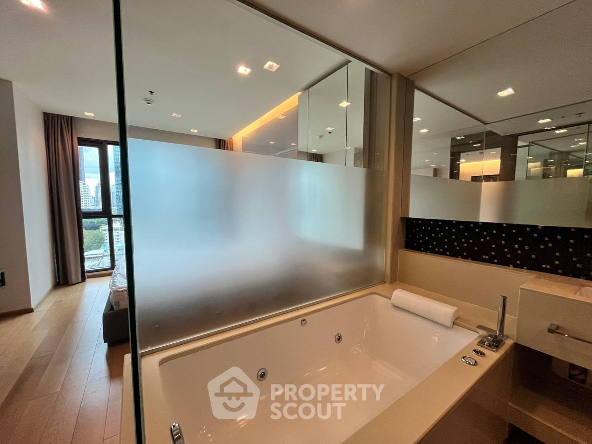 รูป ชั้น 15 ห้องนอน 1 ห้อง The Address Sathorn ห่าง BTS Saint Louis 200 เมตร (ID 2229461) - รูปที่ 10/13