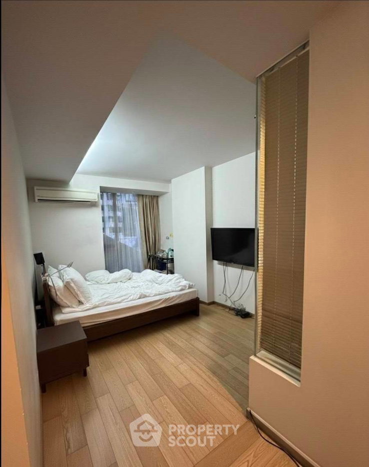 picture 1-BR Condo at Via 49 near BTS Phrom Phong (ID 3272587) - 3/3
