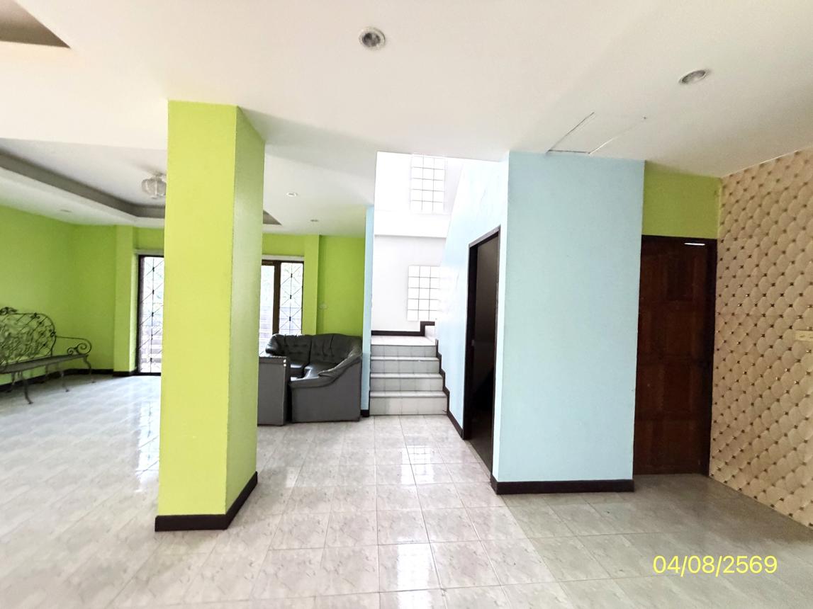picture HOME 50.3 Sq.w. Min Buri Bangkok for 2.8M - 19/33