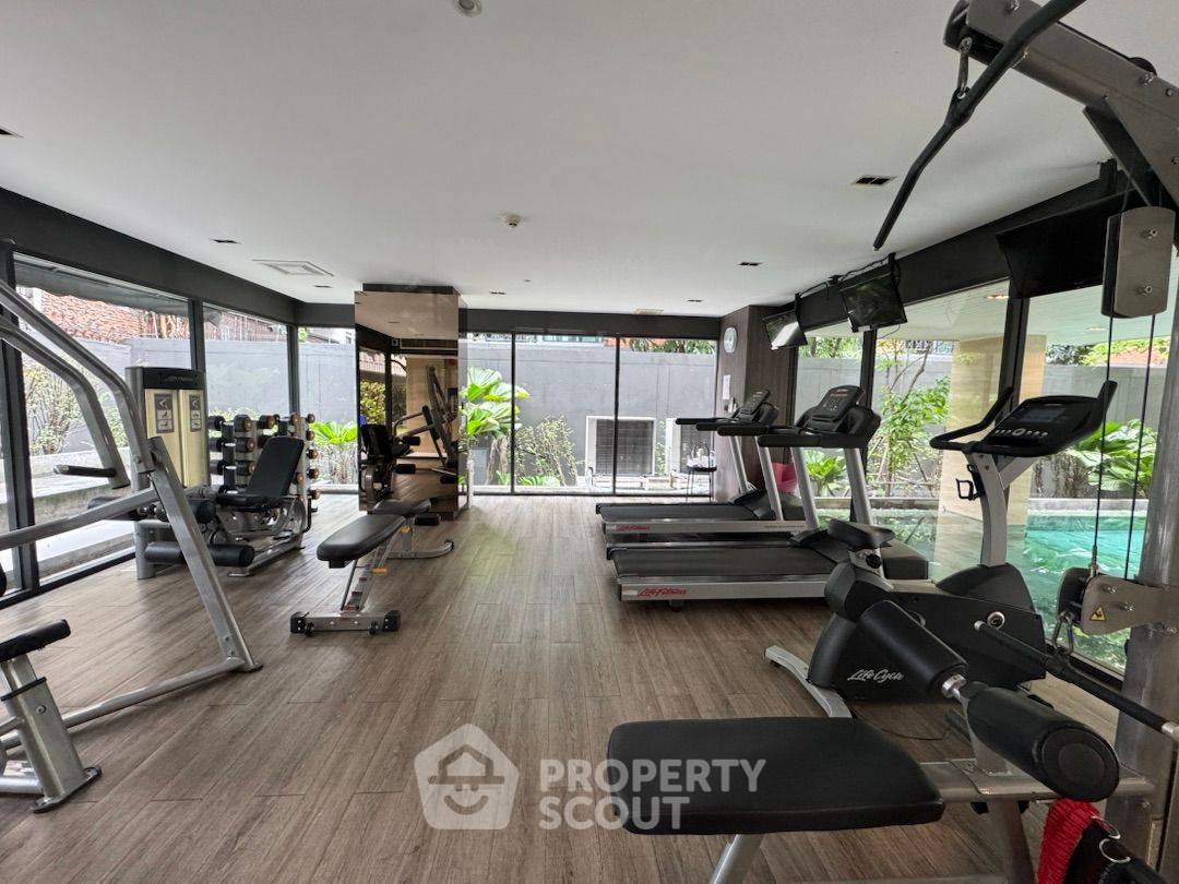picture 1-BR Condo at Klass Langsuan near BTS Chit Lom (ID 2529434) - 9/16