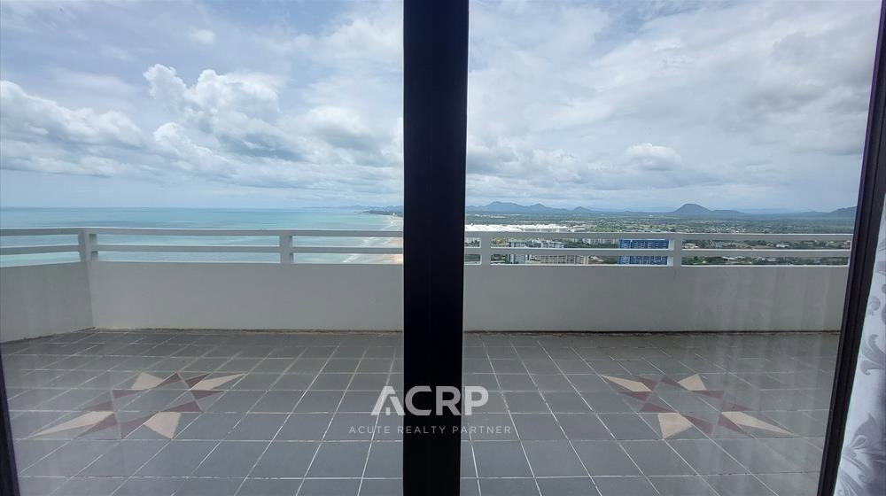 รูป RARE ITEM! ขาย Ultra-Spacious Penthouse วิวทะเลพาโนรามา 180 องศา ชะอำ แกรนด์ คอนโดเทล (00158963) - รูปที่ 4/29