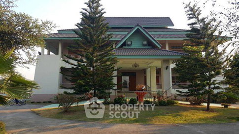 บ้าน 5-ห้องนอน ใน ขี้เหล็ก (ID 3271162)