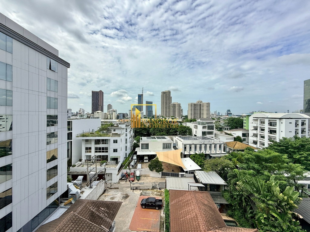 รูป Generously Sized 5 Bed Penthouse Apartment in Phrom Phong - BR0180AP - รูปที่ 12/59