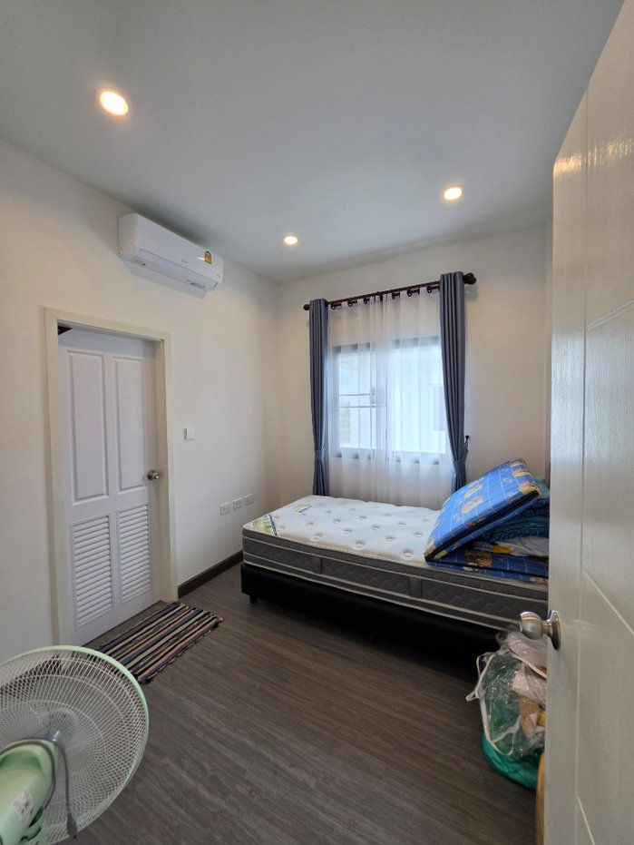 รูป บ้านหลังใหญ่ 4ห้องนอน 1ห้องอเนอกประสงค์ บ้านในโครงการปลอดภัย เงียบสงบ - รูปที่ 15/46