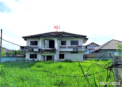Houses for sale : Thailand House for sale 5 bedroom 77 Square Wa 3168000 Baht.