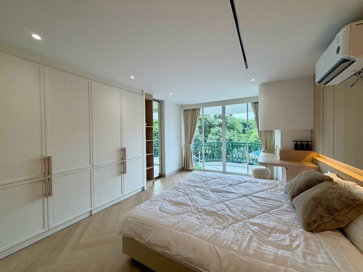 picture Selling Hillside 4 Condo, fully furnished, pool view, 45 sq m, 5th floor. - 4/7