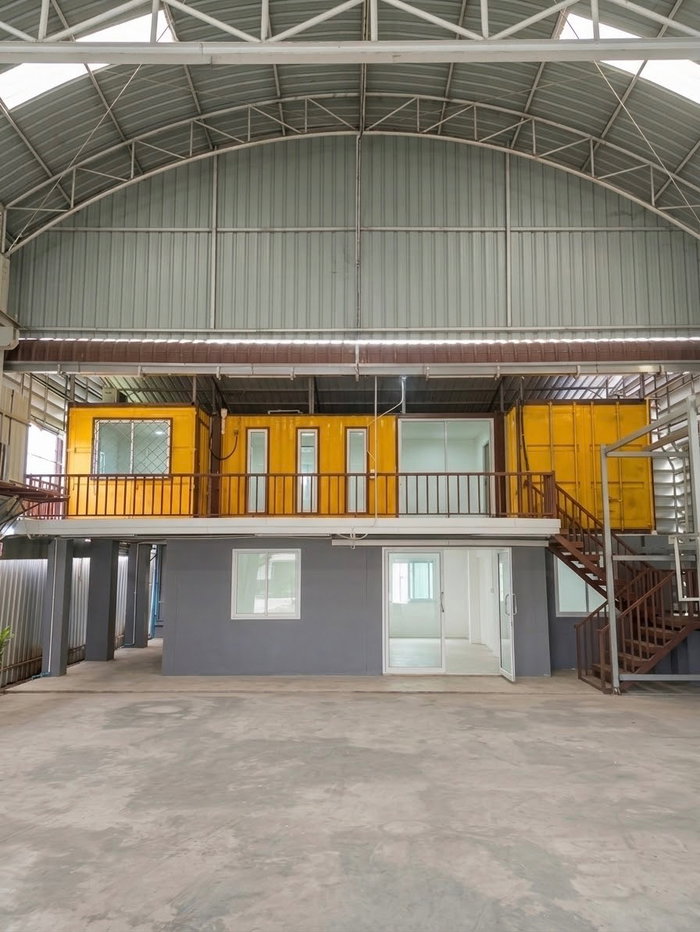 picture Warehouse with office space for rent. 400 sq m, 6 rooms, 2 bathrooms and kitchen 1 room. - 2/11