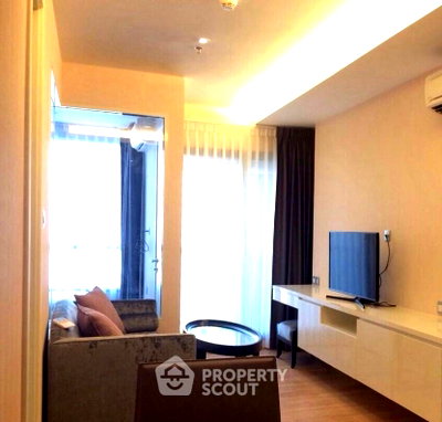 คอนโดให้เช่า : คอนโด 1-ห้องนอน ที่ เอช สุขุมวิท 43 ใกล้ BTS พร้อมพงษ์ (ID 3264195)