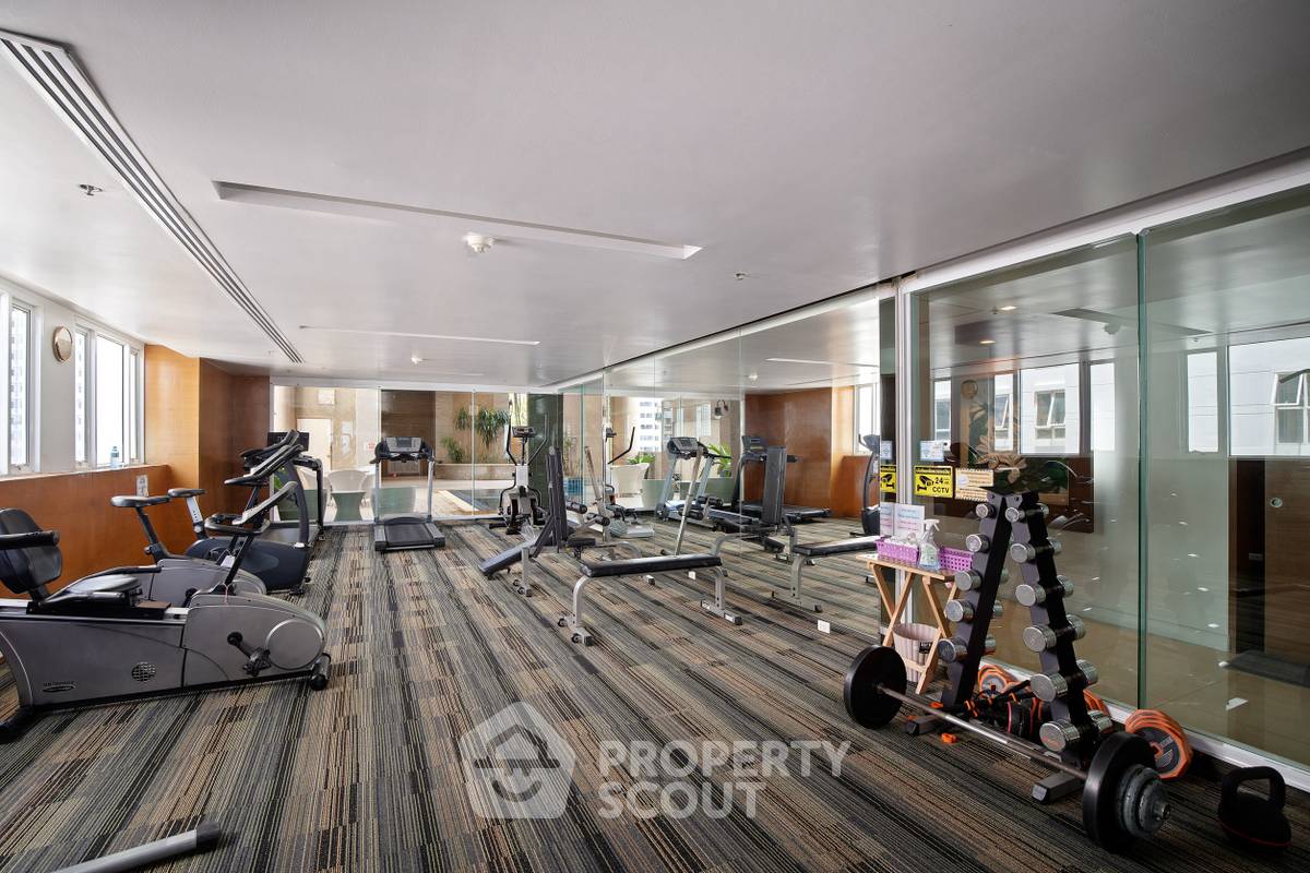 รูป คอนโด 2-ห้องนอน ที่ สุขุมวิท ซิตี้ รีสอร์ท คอนโดมิเนียม ใกล้ BTS นานา (ID 3274824) - รูปที่ 12/20