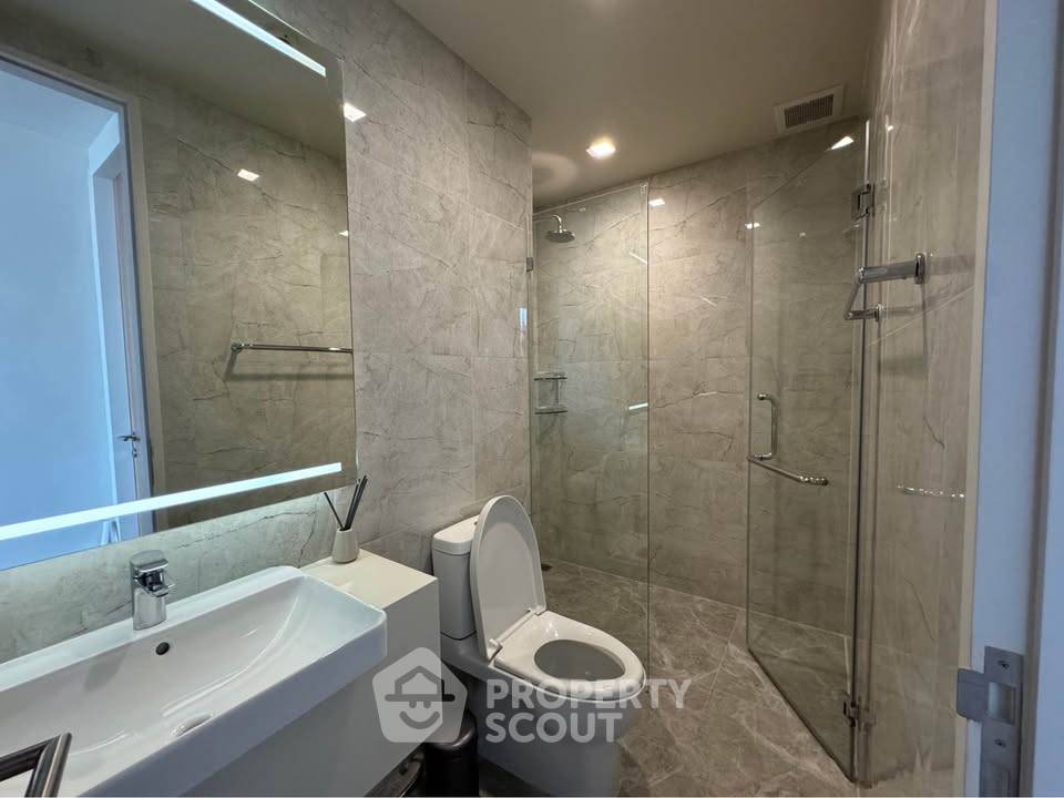 picture 17th-Floor 2-BR At Noble Around Sukhumvit 33 Near BTS Phrom Phong (ID 3275117) - 4/11
