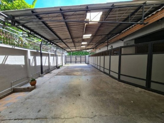 รูป ให้เช่าโกดัง พร้อมสำนักงาน 2 ชั้น ซอยลาดพร้าว 35 แอร์ 4 เครื่อง เหมาะเป็นสำนักงานและพื้นที่เก็บสินค้า หรือ ขายของออนไลน์ แพ็กของ - รูปที่ 12/14