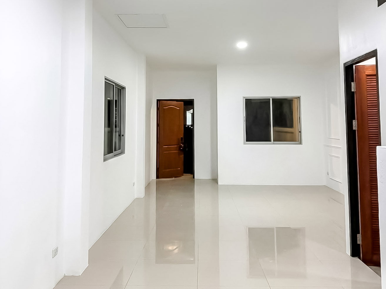 Townhouse for Sale Siam Country Club 2 Bedrooms Corner House