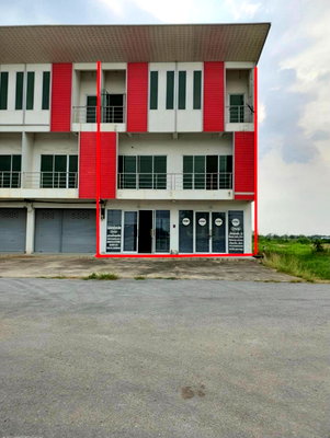 Shophouses for sale Chalermphrakiet Saraburi : Commercial building for sale,3-floors, 49 sq.wah. Chalermprakiat Saraburi