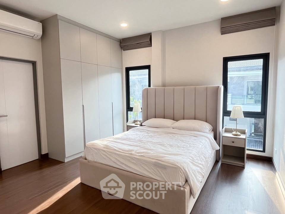 รูป บ้าน 5-ห้องนอน ใน บางแก้ว (ID 3273578) - รูปที่ 1/11