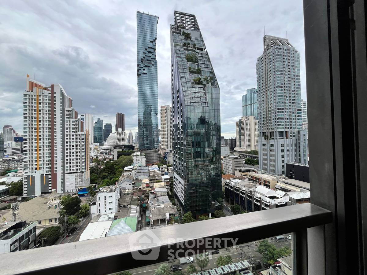 รูป ชั้น 15 ห้องนอน 1 ห้อง The Address Sathorn ห่าง BTS Saint Louis 200 เมตร (ID 2229461) - รูปที่ 12/13