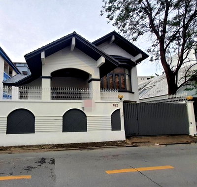 Houses for rent Bangkok : 			Detached House For Rent    Ratchadaphisek 36 Bangkok          