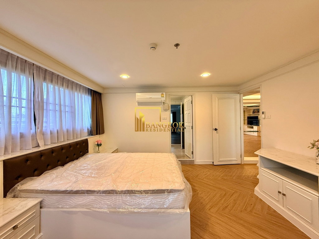 รูป Renovated 3 Bedroom Apartment For Rent in Phrom Phong - BR20618AP - รูปที่ 19/36