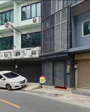 🏢 ให้เช่าตึกแถวทั้งหลัง สุขุมวิท 44/1 4 ห้องนอน 5 ห้องน้ำ Fully Furnished | ตกแต่งใหม่ | พร้อมเข้าอยู่ทันที 🚆 ติด BTS พระโขนง