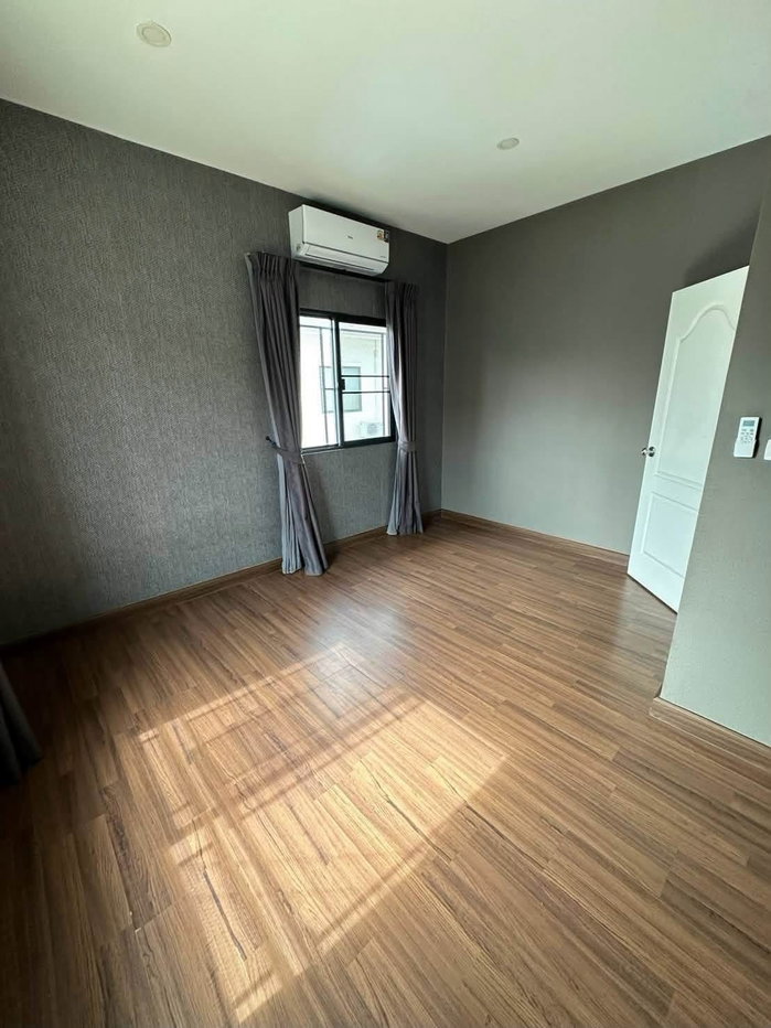 รูป 🏡✨ ให้เช่า บ้านหลังมุม | กานดาเพลส คลอง 6 ปทุมธานี 4 ห้องนอน 2 ห้องน้ำ บ้านโปร่ง สว่าง ไม่อึดอัด แบ่งพื้นที่ใช้งานได้หลากหลาย  - รูปที่ 16/20