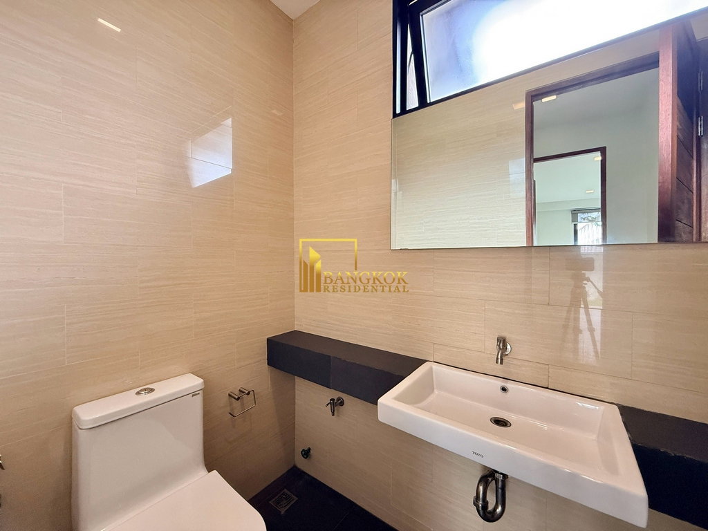 picture Contemporary 2 Bedroom House For Rent in Phrom Phong - BR27876SH - 5/40