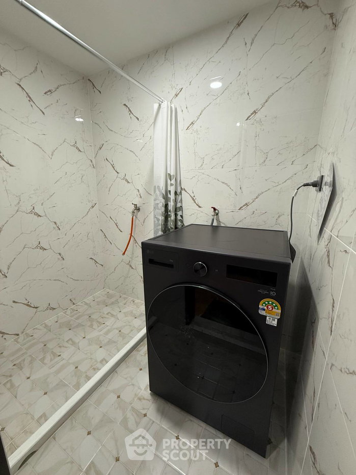 picture Pet-Friendly 2-BR At The Royal Navin Tower Near MRT Khlong Toei (ID 3275001) - 14/16