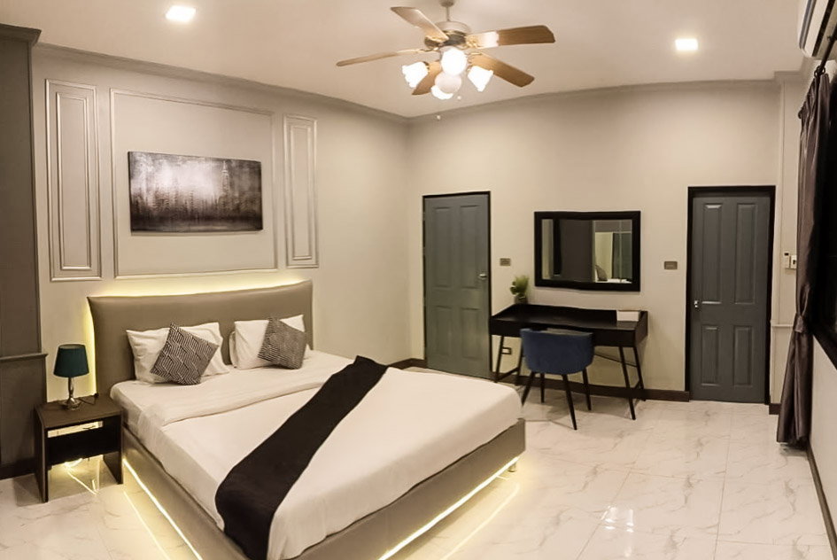 picture 5 Bedroom Pool Villa for Rent Thepprasit South Pattaya - 12/20