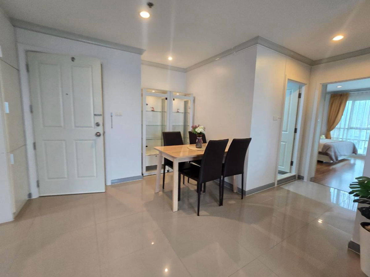 picture For Rent Lumpini Place Rama 9 – Ratchada fully furnished good view   Floor 25  - 10/16