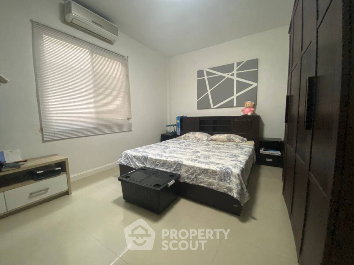 รูป บ้าน 2-ห้องนอน ใกล้ เดอะ เวเนเซีย (ID 3271009) - รูปที่ 9/14