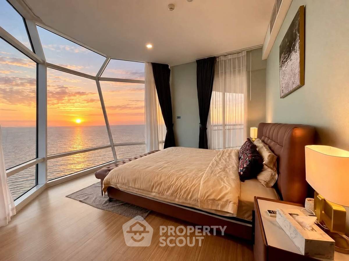 รูป คอนโด 3-ห้องนอน ที่ รีเฟล็คชั่น จอมเทียน บีช พัทยา ใกล้ เมืองพัทยา (ID 3271053) - รูปที่ 7/13