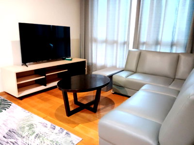 คอนโดให้เช่า : Best price! Hive Taksin 22k (70sqm)
