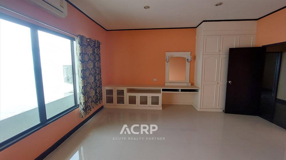รูป RARE ITEM! ขาย Ultra-Spacious Penthouse วิวทะเลพาโนรามา 180 องศา ชะอำ แกรนด์ คอนโดเทล (00158963) - รูปที่ 23/29