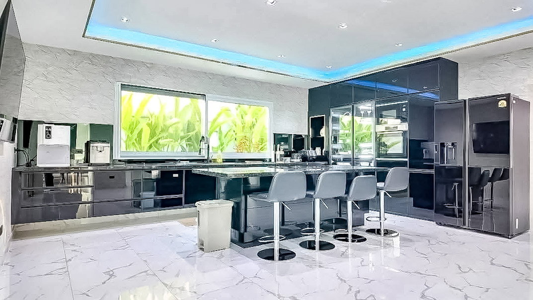 รูป Luxury Pool Villa for Sale Khao Talo 4 Bedrooms Private Pool - รูปที่ 12/15