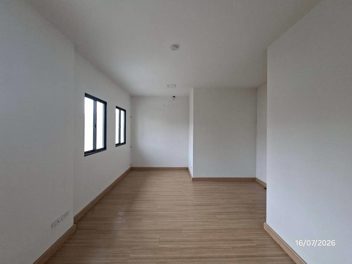 picture TOWN HOUSE 18.8 Sq.w. Muang Pathum Thani Pathumthani for 1.8M - 29/35