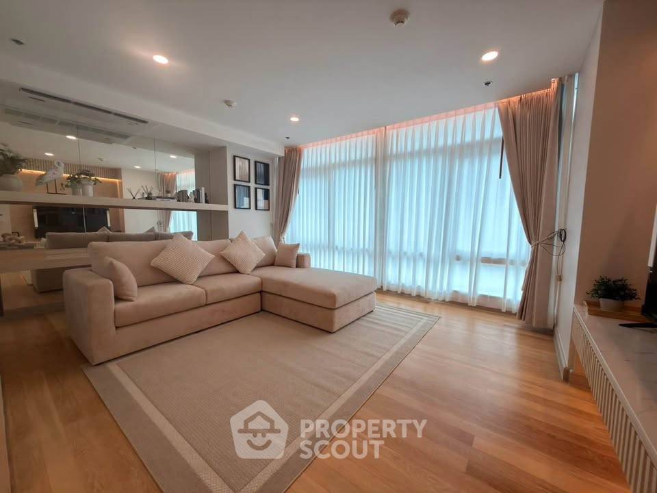 รูป ขายคอนโด 3 ห้องนอน ขนาด 165 ตร.ม. The Height Condominium (ID 3275003) - รูปที่ 13/22