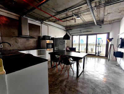Condos for rent : OMG160  < Available 7-Sep-26 >  Nice 2 Bedroom - Silom CBD - for RENT @ [ State Tower ]