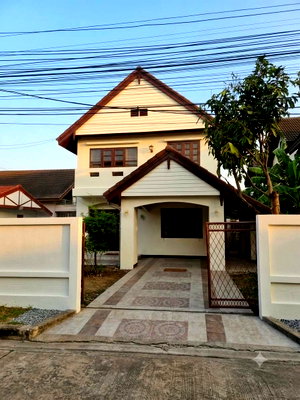 Houses for rent วิทยาลัยสิ่งแวดล้อม : 🐶🐱Single House For Rent : Baan Prachachuen 3 Bedrooms + 1 Maid's room | Near ISB & The Mall Ngamwongwan