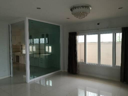 รูป ขาย บ้านเดี่ยว 2 ชั้น หมู่บ้านอิงลดา - ลำลูกกา คลอง4 - รูปที่ 5/14