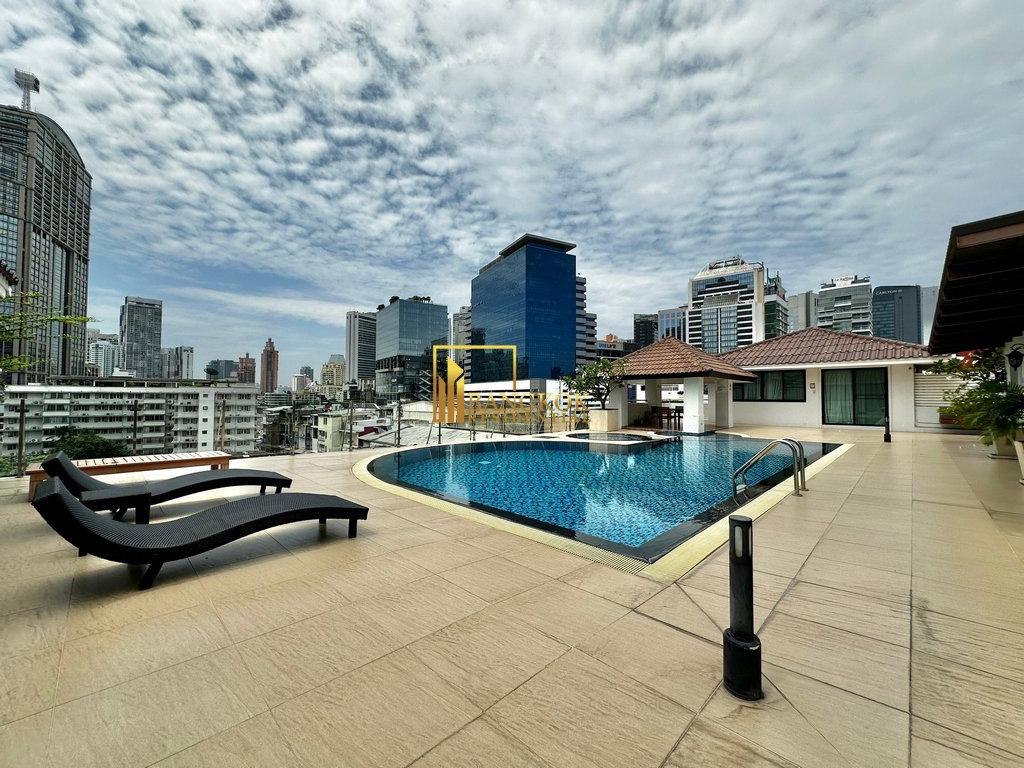 รูป Renovated 3 Bedroom Apartment For Rent in Phrom Phong - BR20618AP - รูปที่ 27/36