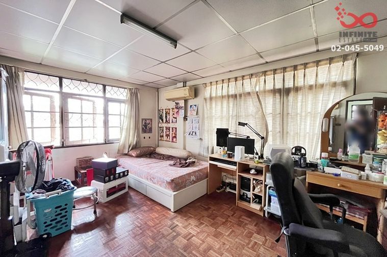 6-bed house for sale, 270 sqm, 102 sq wah, Wang Thonglang