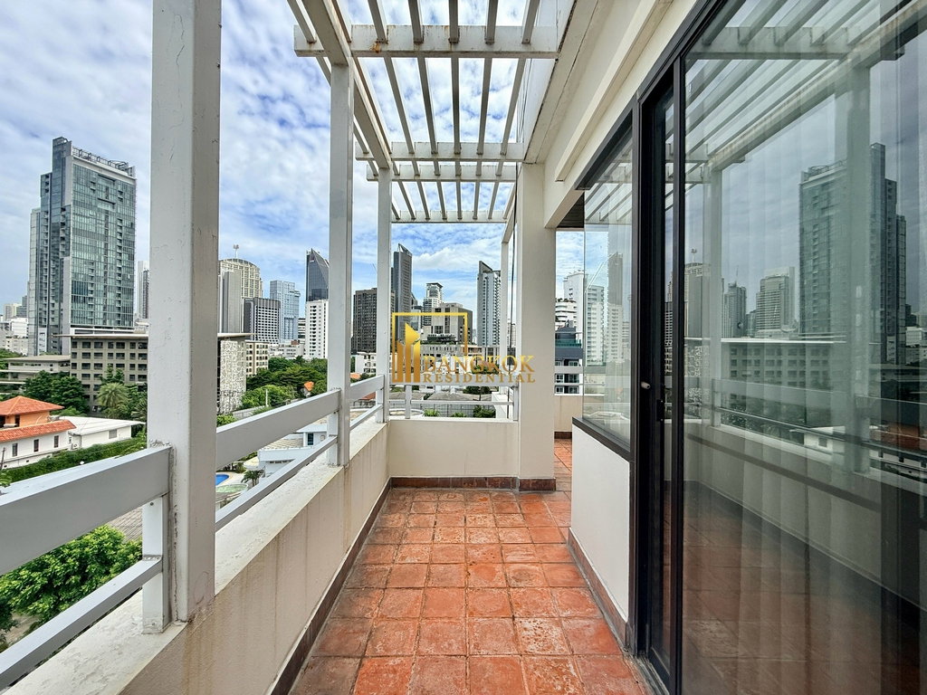 รูป Generously Sized 5 Bed Penthouse Apartment in Phrom Phong - BR0180AP - รูปที่ 26/59