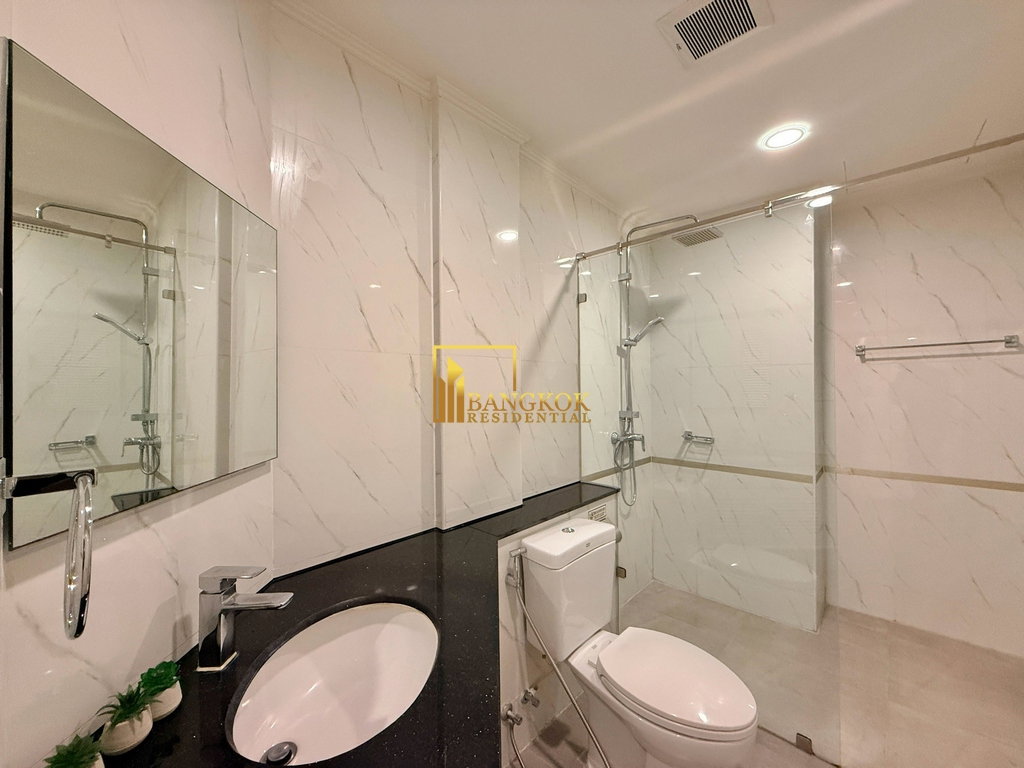 รูป Contemporary 3 Bedroom Apartment For Rent in Phrom Phong - BR20619AP - รูปที่ 18/37