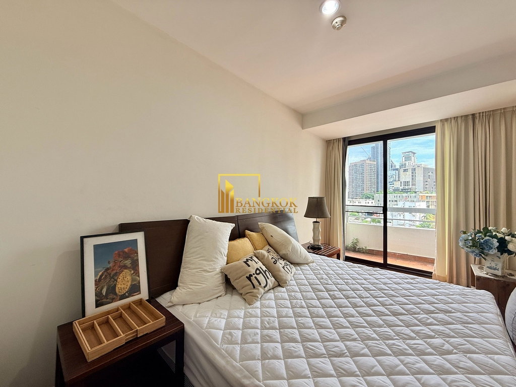 รูป Generously Sized 5 Bed Penthouse Apartment in Phrom Phong - BR0180AP - รูปที่ 39/59