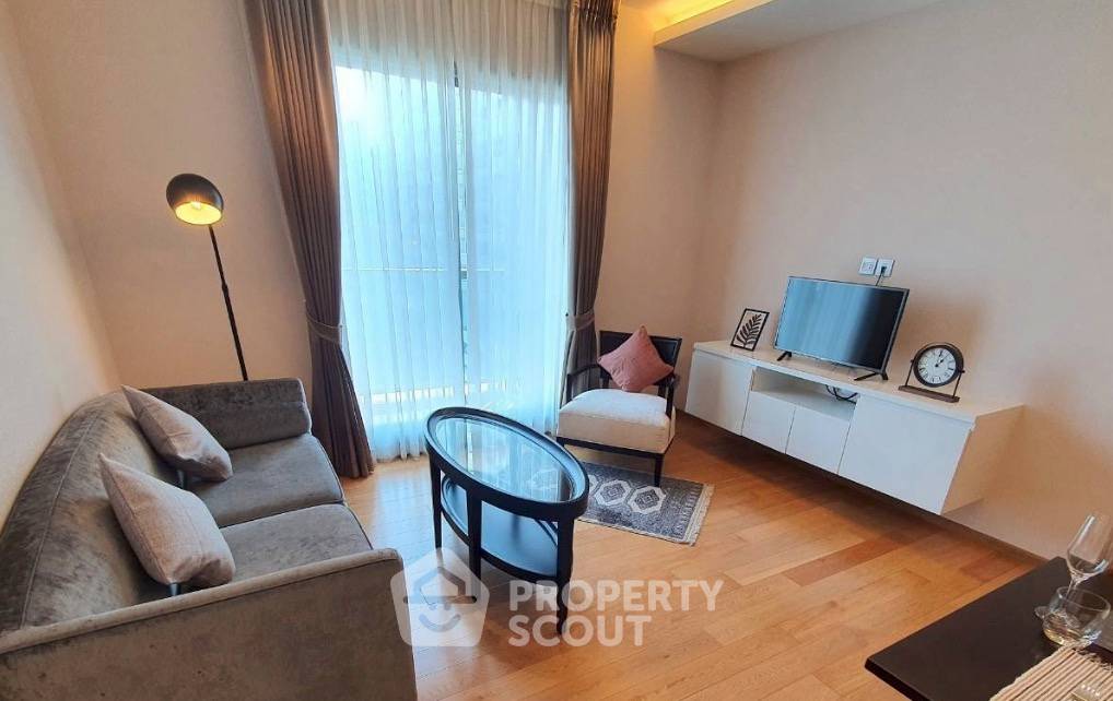 picture 2-BR H Sukhumvit 43 Near BTS Phrom Phong (ID 3270537) - 1/4