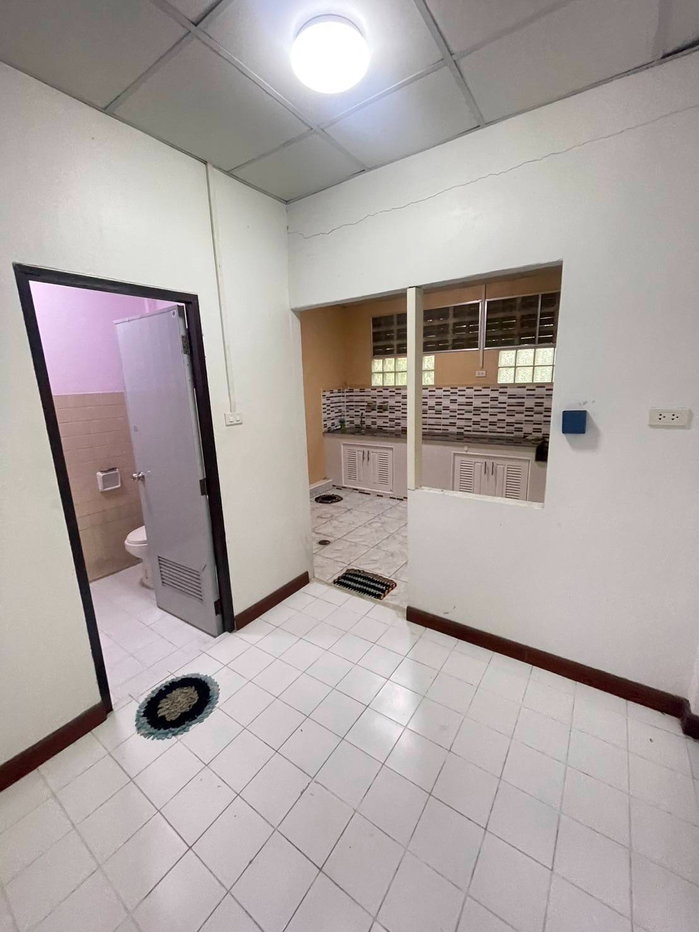 รูป 🚩 1.45 ล้านบาท ทำเลบางบัวทอง ทาวเฮาส์ 2 ชั้น พื้นที่ 21 ตรว. บ้านเปล่าไม่มีเฟอร์นิเจอร์ - รูปที่ 6/8