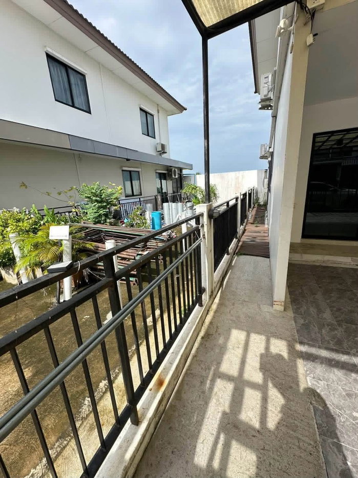 รูป 🏡✨ ให้เช่า บ้านหลังมุม | กานดาเพลส คลอง 6 ปทุมธานี 4 ห้องนอน 2 ห้องน้ำ บ้านโปร่ง สว่าง ไม่อึดอัด แบ่งพื้นที่ใช้งานได้หลากหลาย  - รูปที่ 3/20