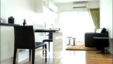 Condos for rent : 2-BR Condo At The Seed Musee Sukhumvit 26 Near BTS Phrom Phong (ID 804689)