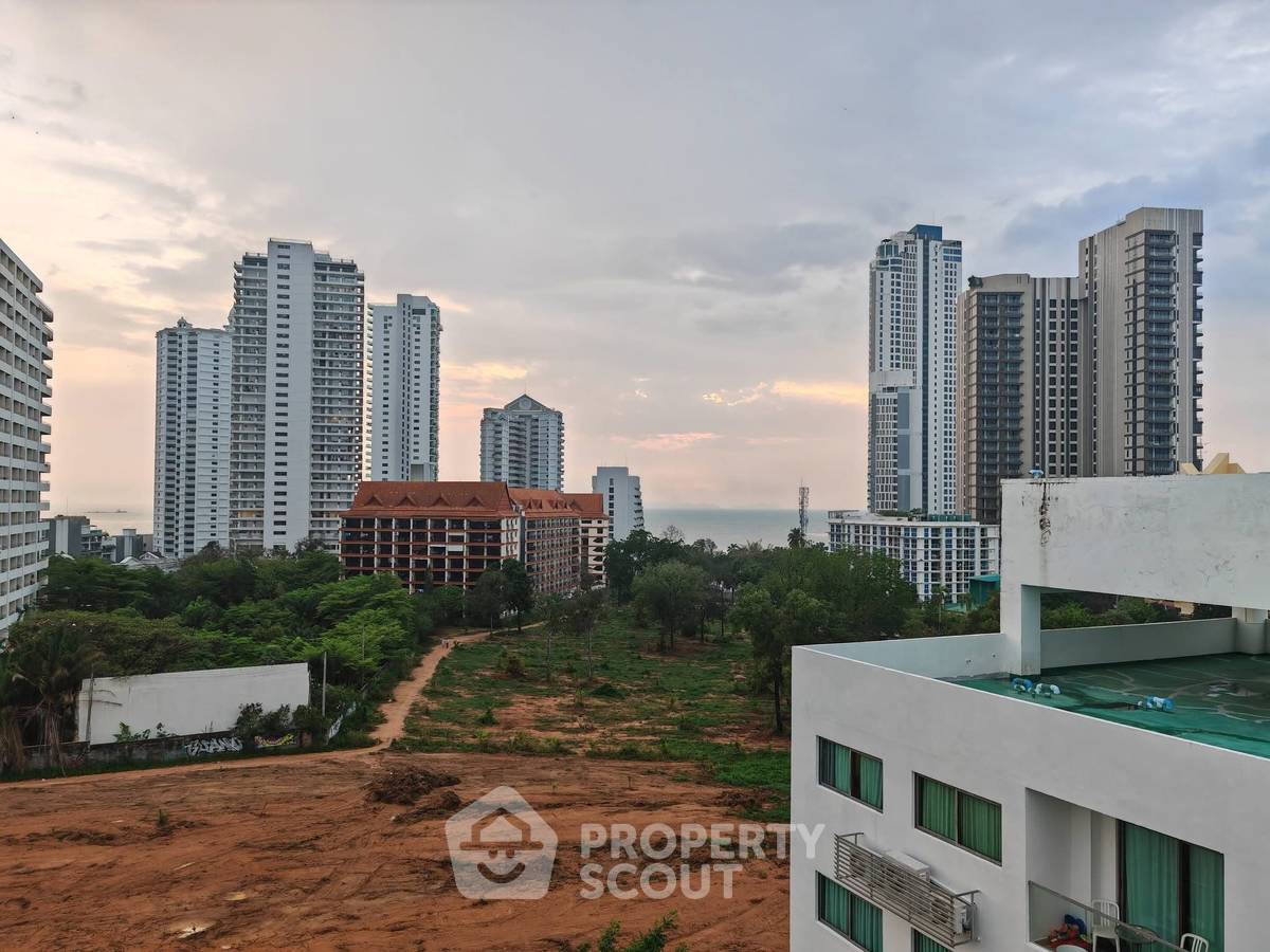 รูป คอนโด 1-ห้องนอน ที่ คลับ รอยัล ใกล้ ปราสาทสัจธรรม (ID 3272924) - รูปที่ 5/11